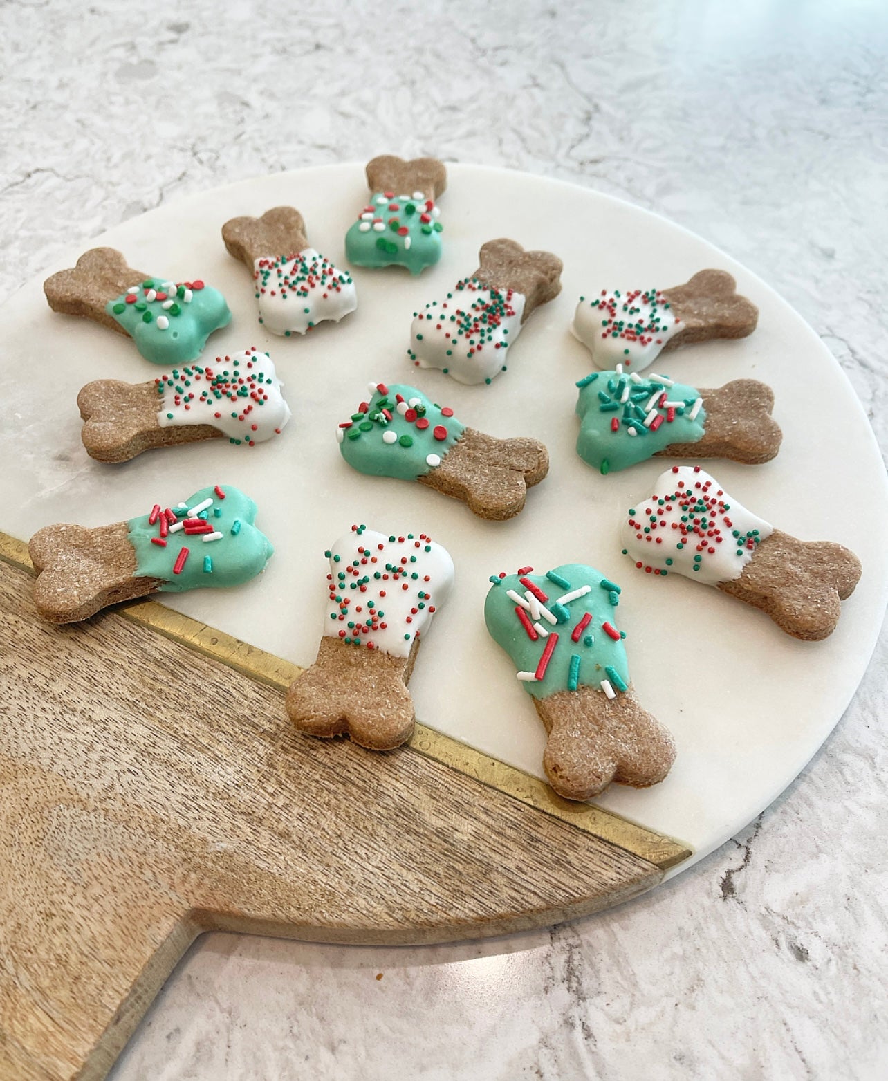 Mini Dipped Holiday Bones