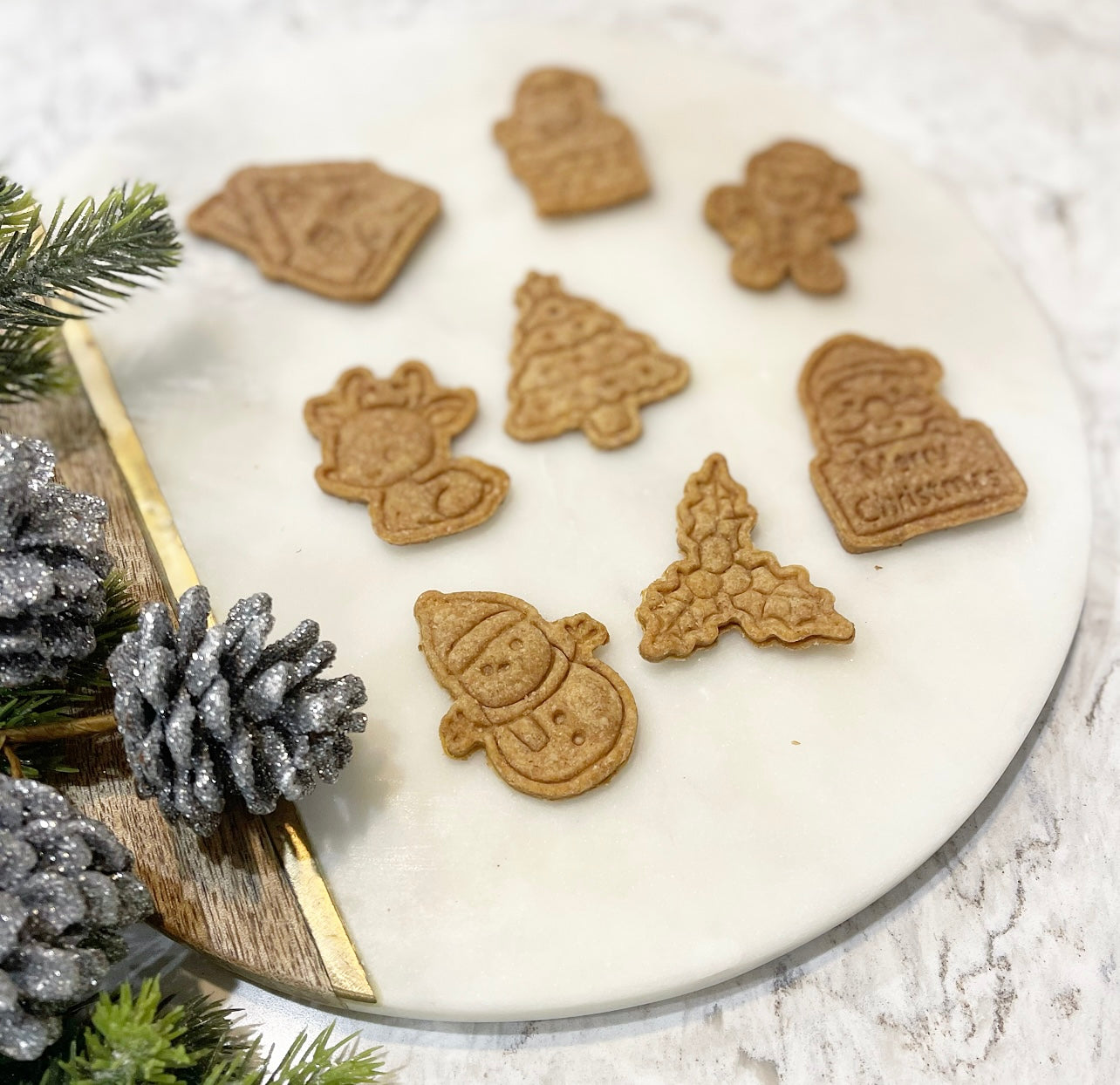 Peanut Butter Pawliday Cookies