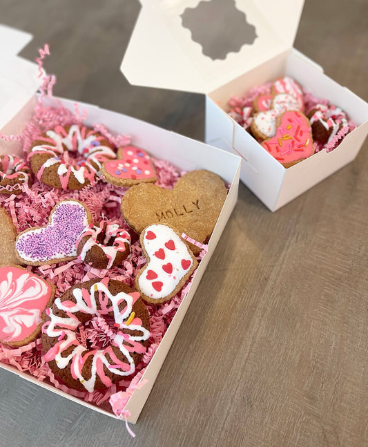 Mini Valentine's Day Treat Box